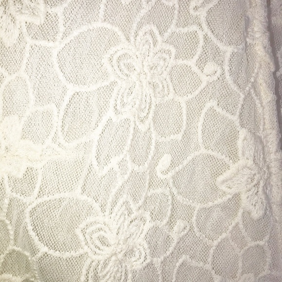 🚨SOLD🚨 E2 Boho, Gypsie, Festival Bell Sleeve Lace Dress - Picture 4 of 10